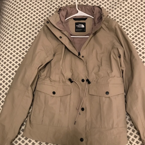 zoomie jacket north face